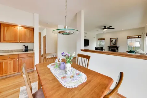 435 Oak Grove Circle Wauconda IL 60084