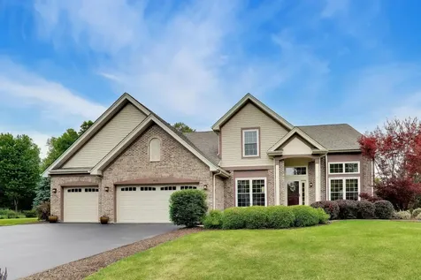 435 Oak Grove Circle Wauconda IL 60084