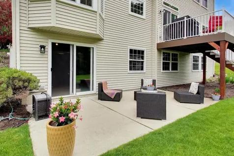 435 Oak Grove Circle Wauconda IL 60084