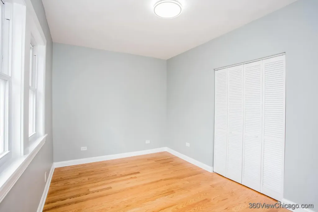 4540 North Menard Avenue Chicago IL 60630
