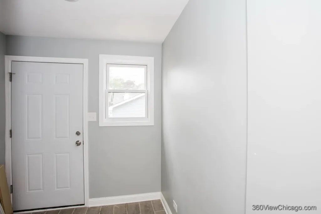 4540 North Menard Avenue Chicago IL 60630
