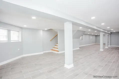 4540 North Menard Avenue Chicago IL 60630