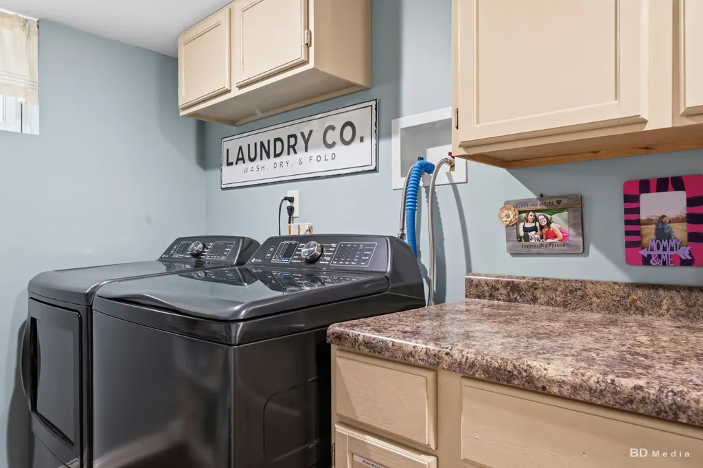 1915 Winger Drive Plainfield IL 60586