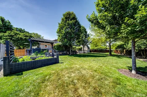 1915 Winger Drive Plainfield IL 60586