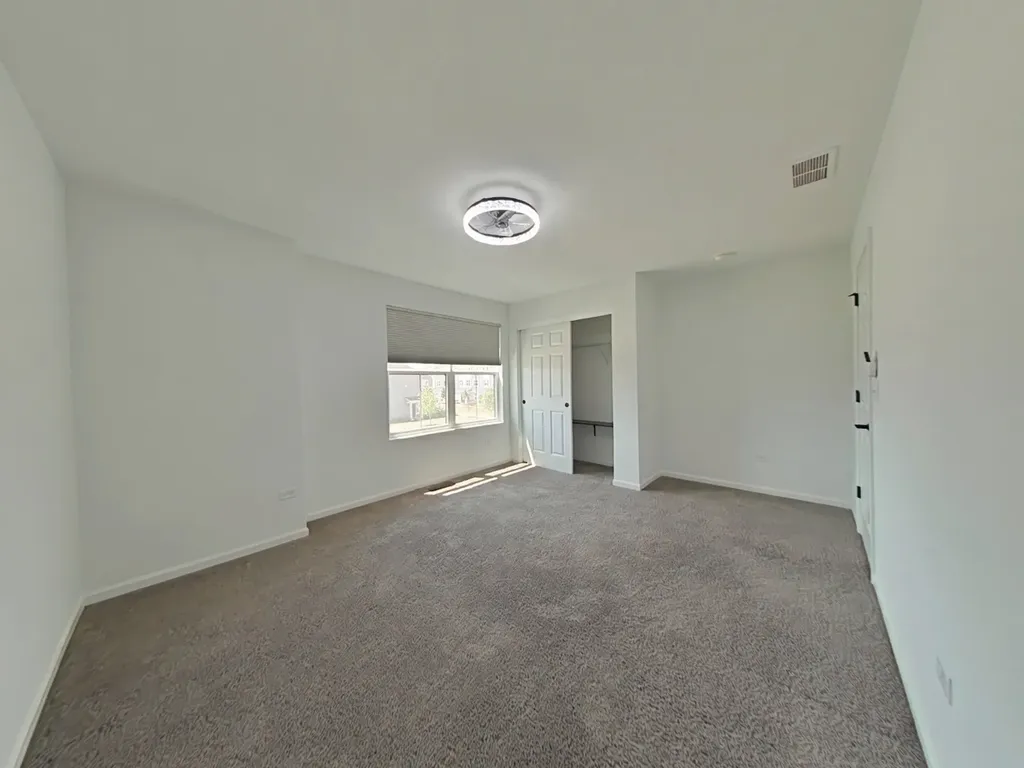 4204 Chelsea Manor Circle Aurora IL 60504