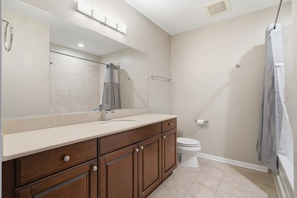 120 North Northwest Highway Park Ridge IL 60068