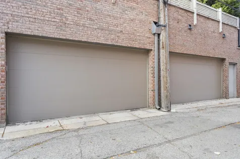 1755 North Mohawk Street Chicago IL 60614