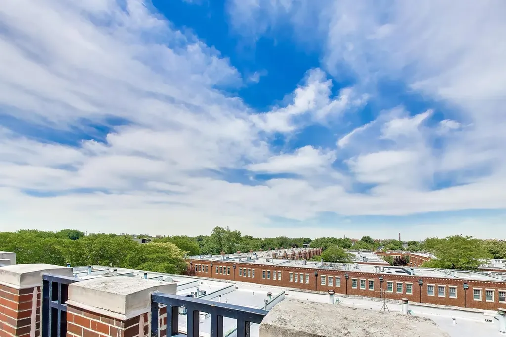 2600 North Southport Avenue Chicago IL 60614