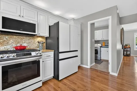 19612 Silverside Drive Tinley Park IL 60487