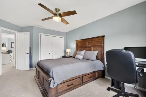19612 Silverside Drive Tinley Park IL 60487