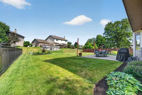 19612 Silverside Drive Tinley Park IL 60487