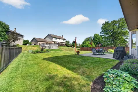 19612 Silverside Drive Tinley Park IL 60487