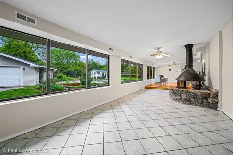 1011 West Wildwood Drive Prospect Heights IL 60070