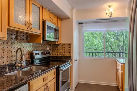 35 South Baybrook Drive Palatine IL 60074