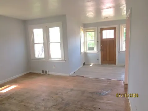 8215 West Forest Preserve Avenue Chicago IL 60634