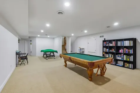 1551 Thorneberry Court Libertyville IL 60048
