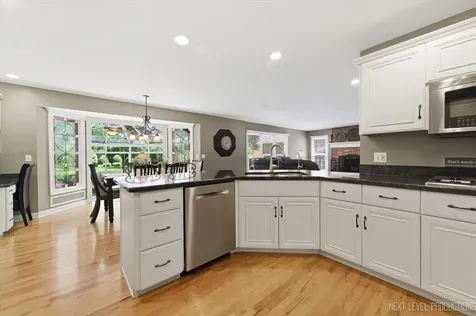 990 Pinecrest Drive Sugar Grove IL 60554