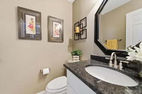 990 Pinecrest Drive Sugar Grove IL 60554