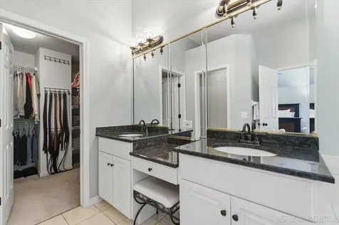 990 Pinecrest Drive Sugar Grove IL 60554