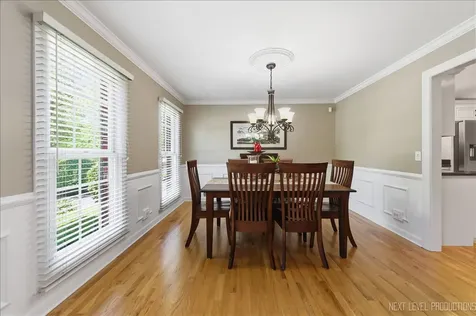 990 Pinecrest Drive Sugar Grove IL 60554