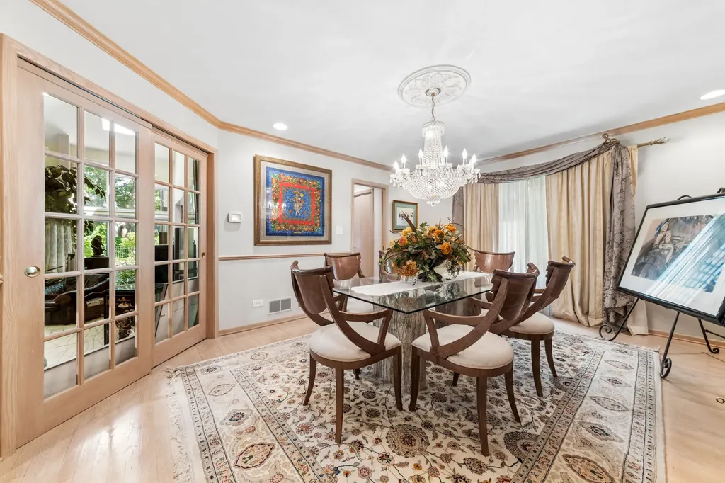 304 Apple River Drive Naperville IL 60565
