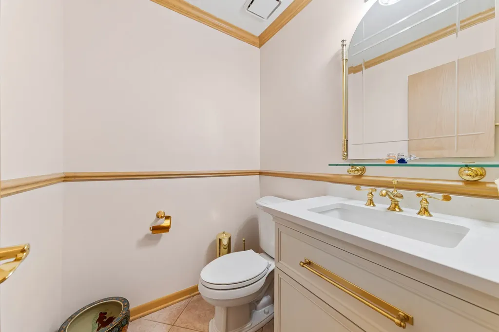 304 Apple River Drive Naperville IL 60565