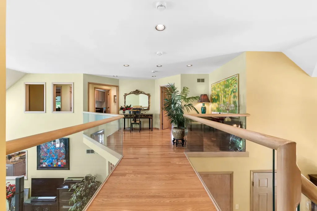 304 Apple River Drive Naperville IL 60565