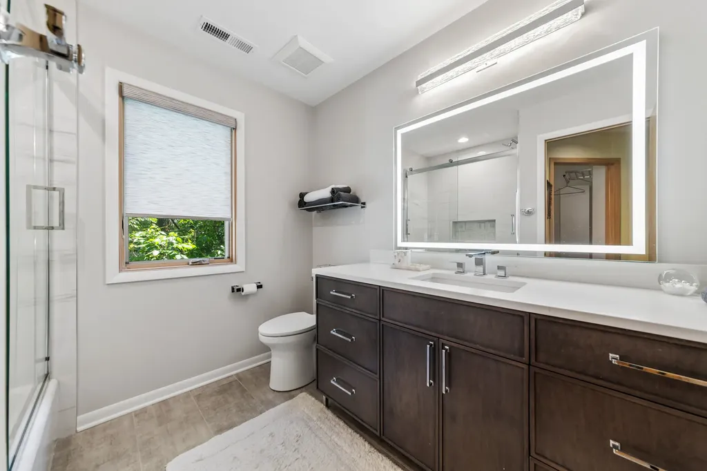 304 Apple River Drive Naperville IL 60565