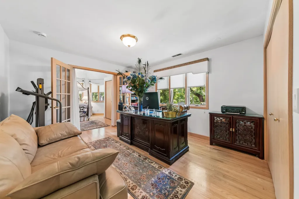304 Apple River Drive Naperville IL 60565