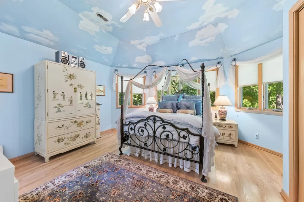 304 Apple River Drive Naperville IL 60565