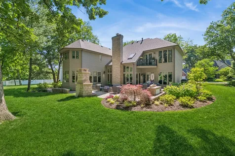 304 Apple River Drive Naperville IL 60565