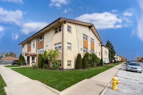 4747 North Ronald Street Harwood Heights IL 60706