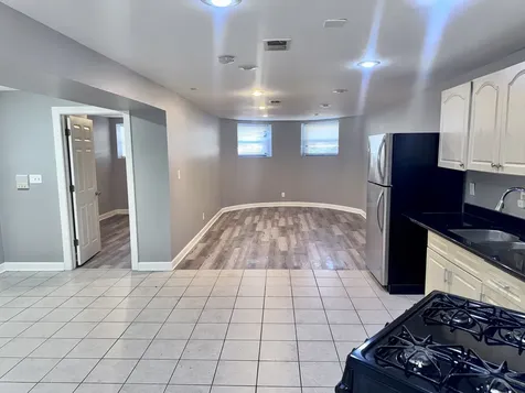 4947 South Calumet Avenue Chicago IL 60615