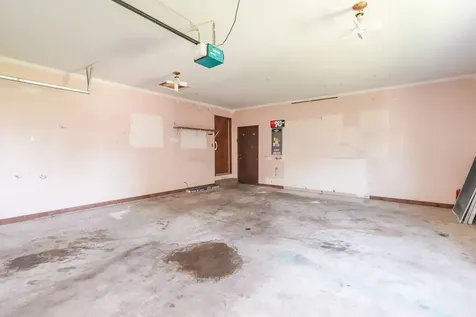 360 Dolly Drive Manteno IL 60950