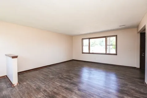 360 Dolly Drive Manteno IL 60950