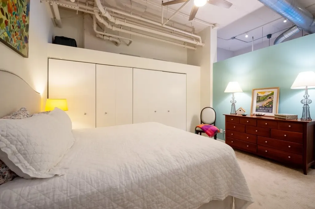 1530 South State Street Chicago IL 60605