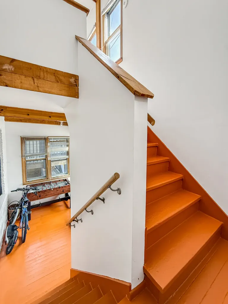 1513 West Addison Street Chicago IL 60613