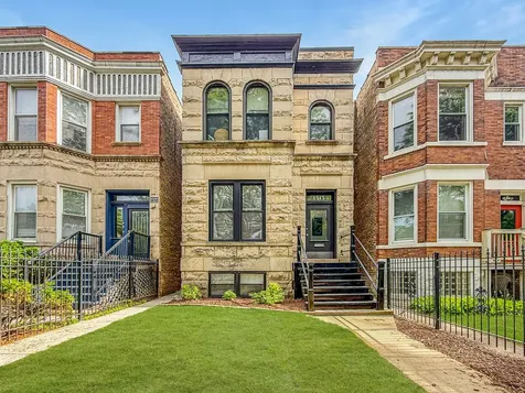 1513 West Addison Street Chicago IL 60613