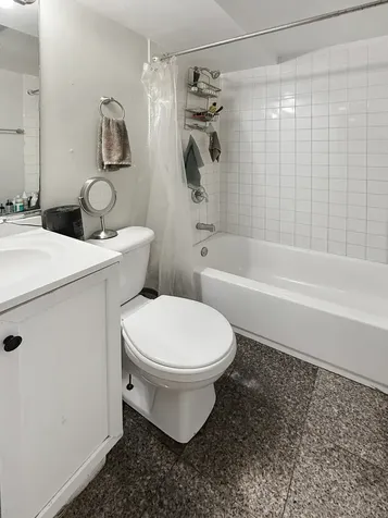 1513 West Addison Street Chicago IL 60613