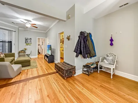 1513 West Addison Street Chicago IL 60613