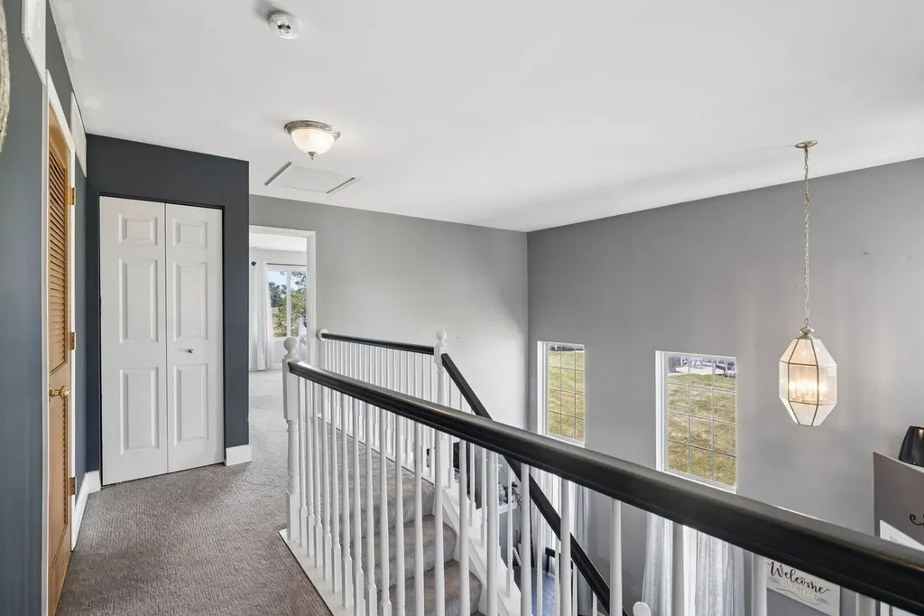 16516 South Windsor Lane Lockport IL 60441
