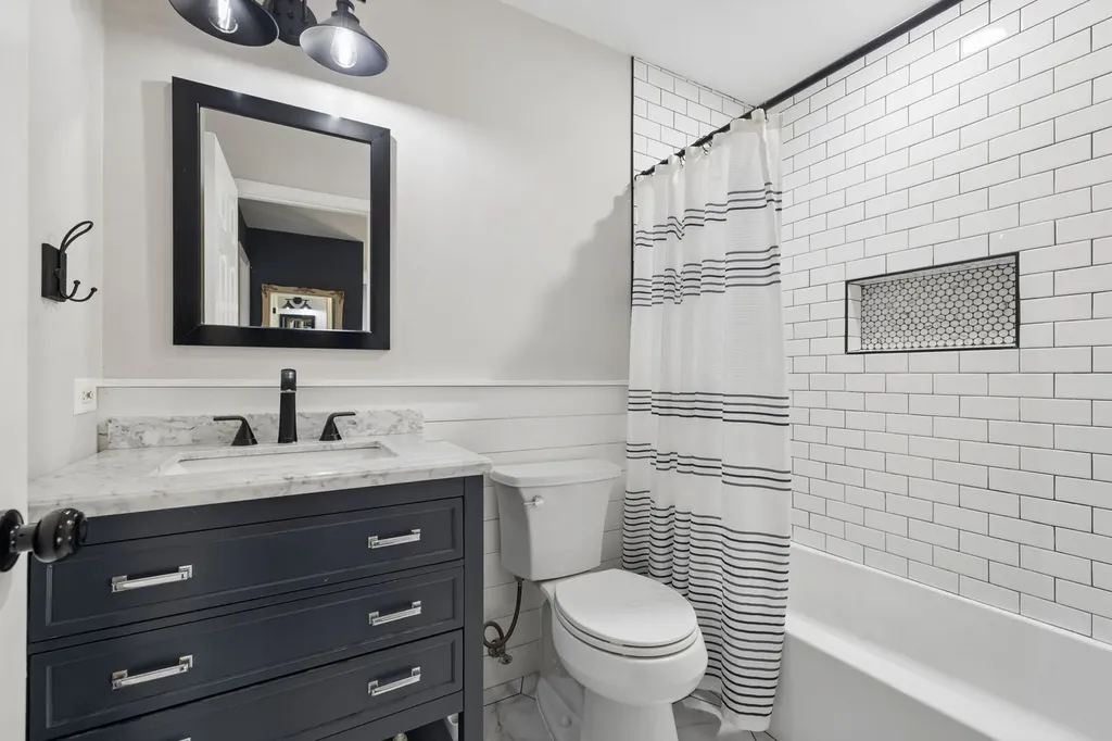 16516 South Windsor Lane Lockport IL 60441
