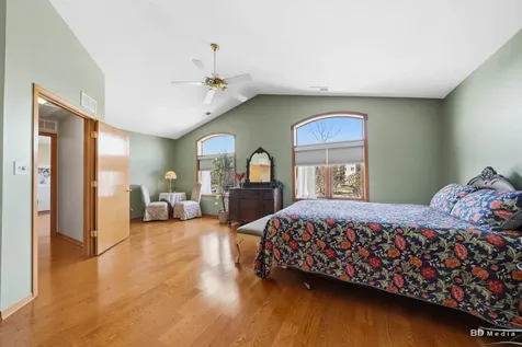 18523 Pine Lake Drive Tinley Park IL 60477