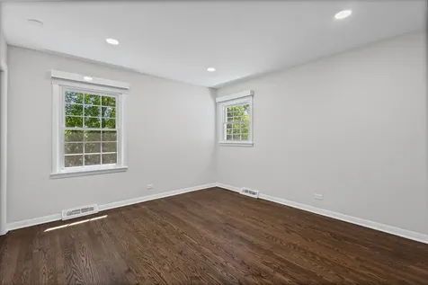 1150 Willow Lane Northbrook IL 60062