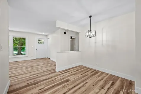 246 Harvard Lane Bloomingdale IL 60108