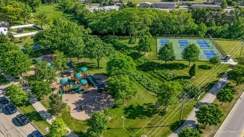 246 Harvard Lane Bloomingdale IL 60108