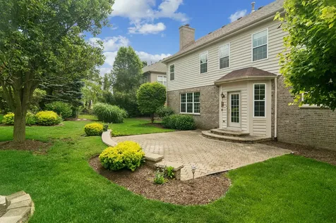 460 West Haleys Hill Court Palatine IL 60074