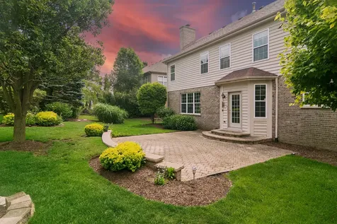 460 West Haleys Hill Court Palatine IL 60074