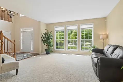 460 West Haleys Hill Court Palatine IL 60074