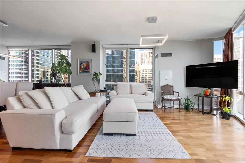 505 North Mcclurg Court Chicago IL 60611